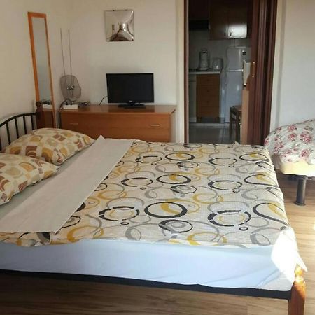 מאלי לוסיניי Accommodation Branka מראה חיצוני תמונה