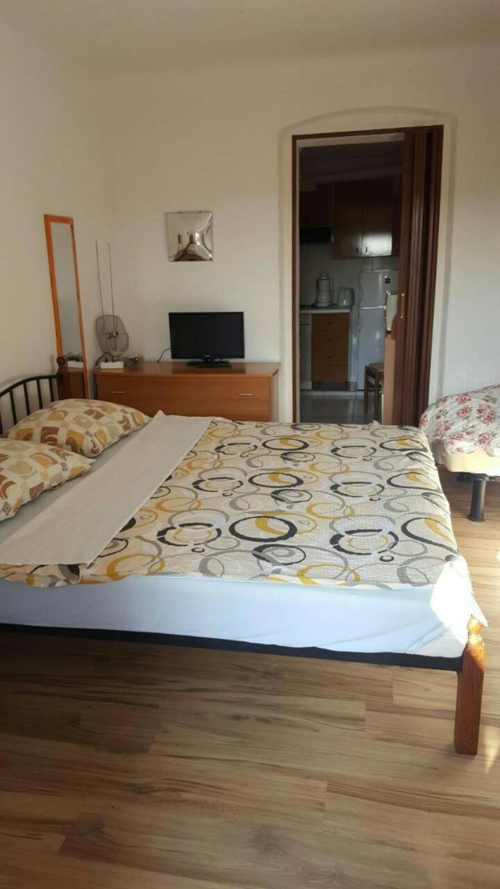 מאלי לוסיניי Accommodation Branka מראה חיצוני תמונה